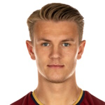 Emil Kornvig, Widzew Łódź Defensive Midfielder