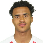 Elliott Bonds, Salford City Central Midfielder