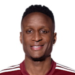 Bouna Sarr, Metz Right Back