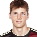 Aleksander Bobek, Cracovia Krakow Central Midfielder