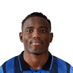 Moustapha Cissé, Carrarese Centre Forward