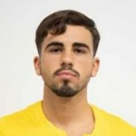 Tony Strata, Vitória SC Right Back