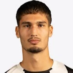 Nikola Simić, FK Partizan Centre Back