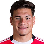 Gonçalo Oliveira, Rennes Centre Back