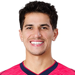 Vitor Bueno, Remo Centre Forward
